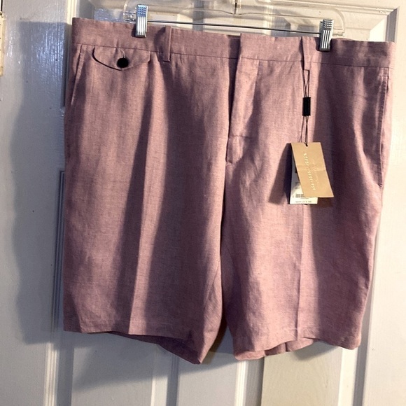 Burberry Other - Burberry Mens Linen Golf Shorts Pink Heather Size 48